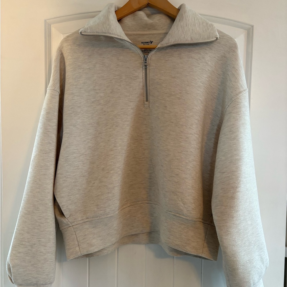 Old Navy Active Cream Fleece